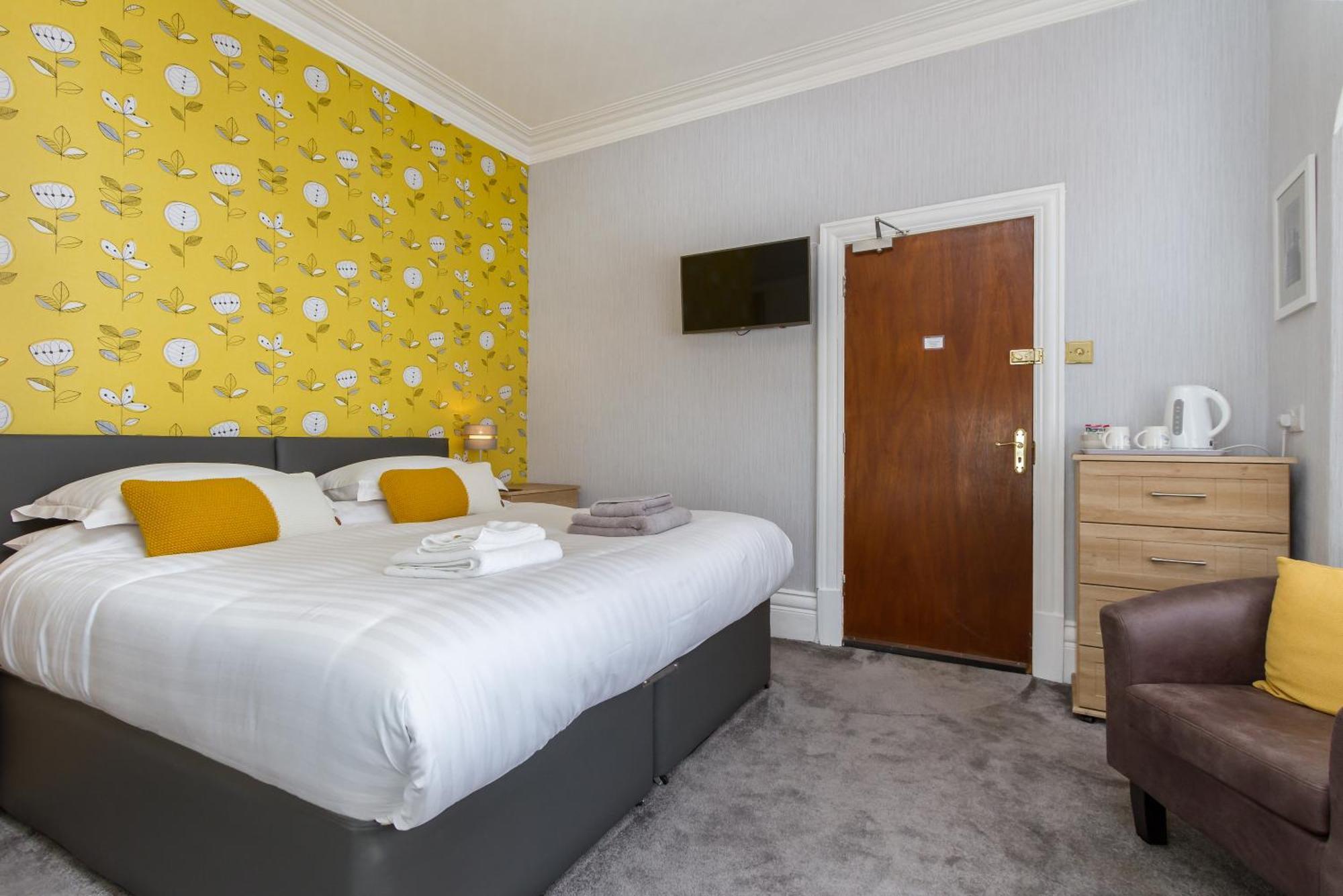 The Beechcliffe Hotel - Over 35'S Only Blackpool Kamer foto