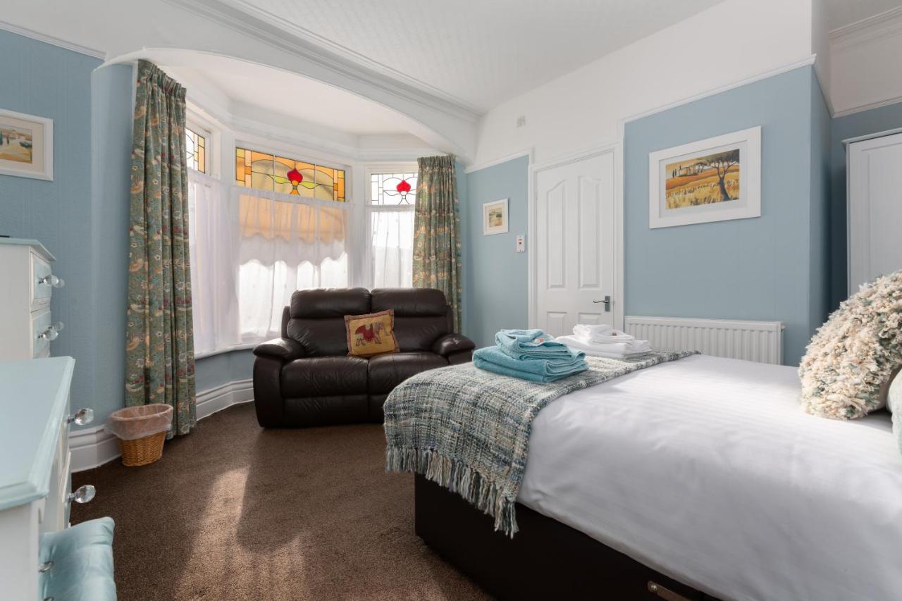 The Beechcliffe Hotel - Over 35'S Only Blackpool Buitenkant foto