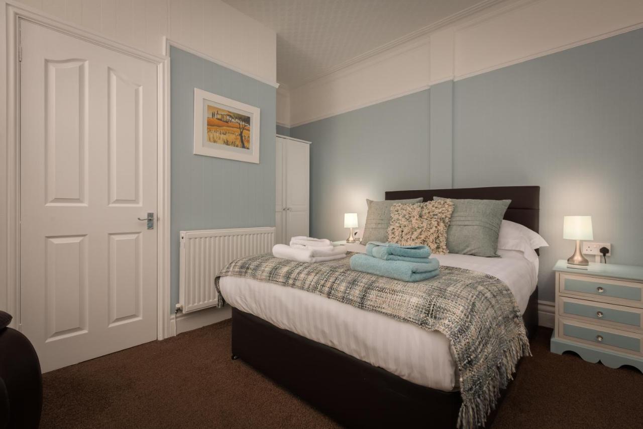 The Beechcliffe Hotel - Over 35'S Only Blackpool Buitenkant foto